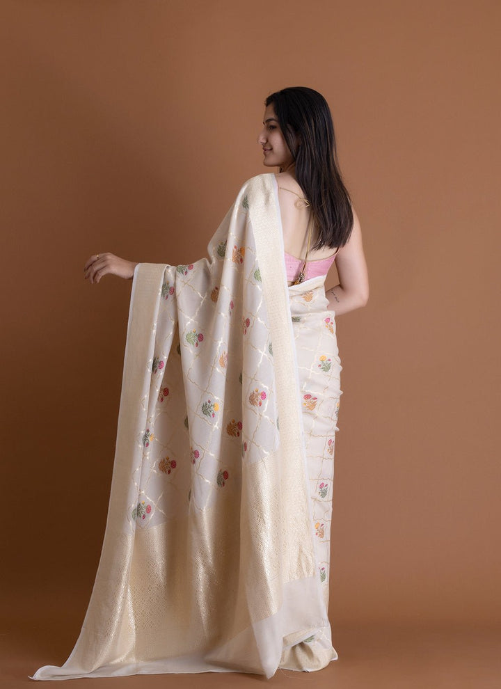 Handwoven White Dyeable Saree - AJA CREATION 257