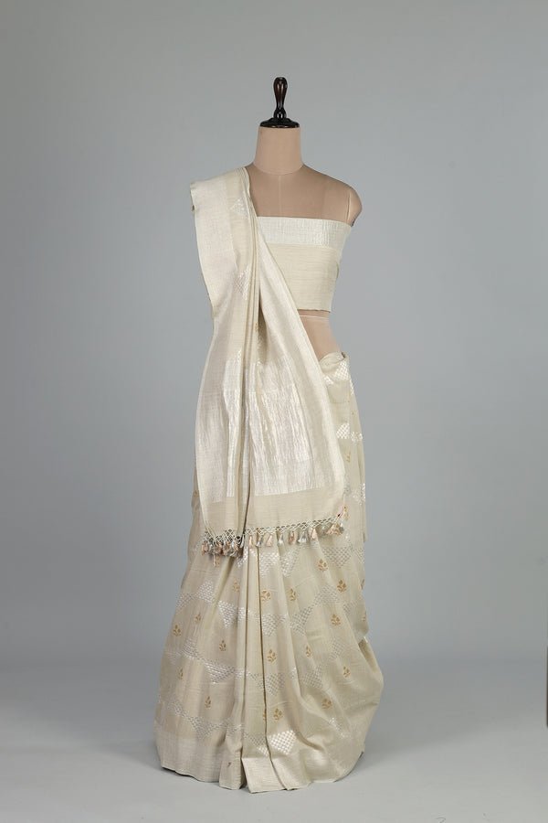 Handwoven White Dyeable Saree - AJA CREATION 259