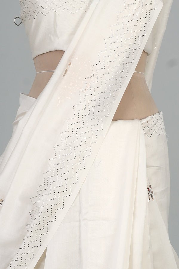 Handwoven White Dyeable Saree - AJA CREATION 318